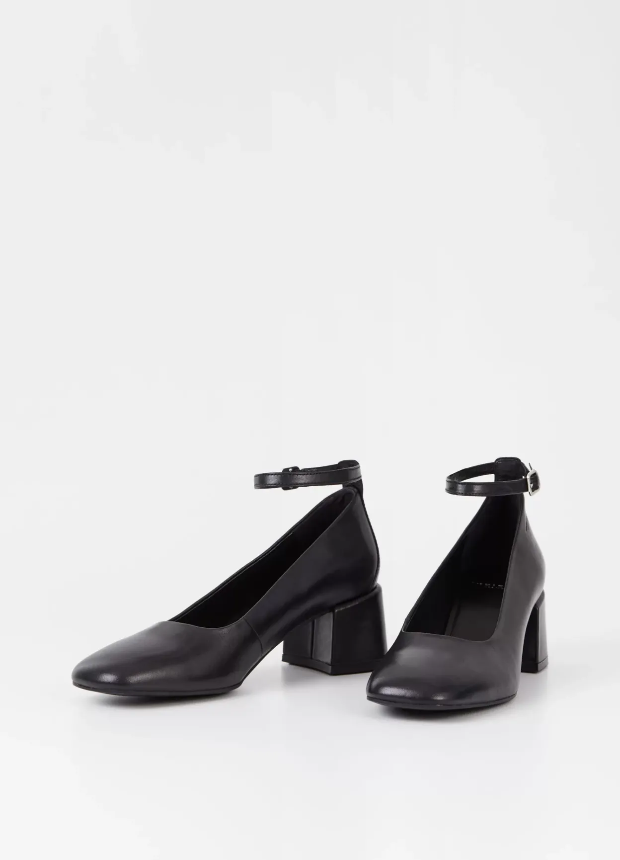 Vagabond ADISON PUMPS