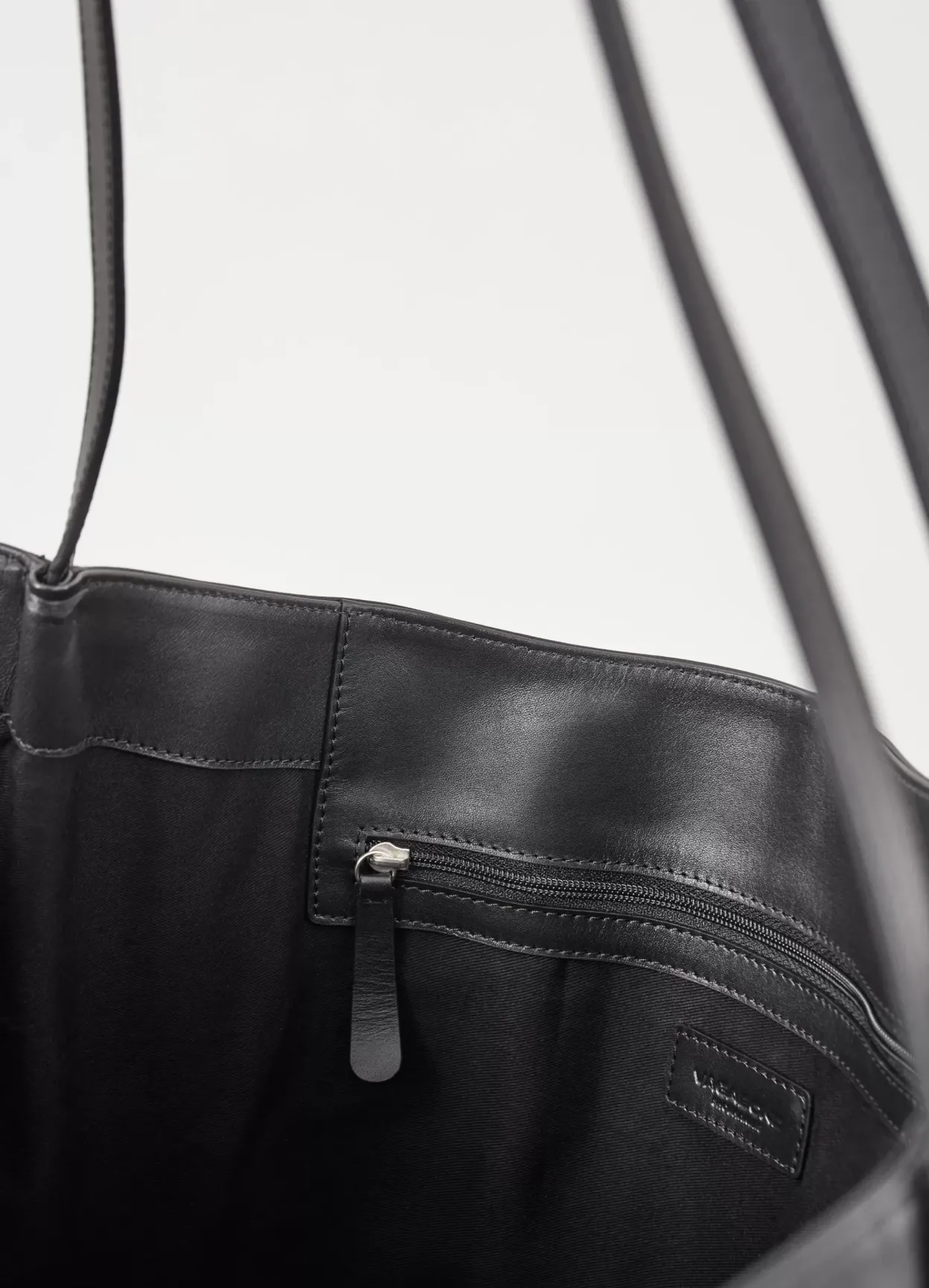 Vagabond MASELLA TASKE