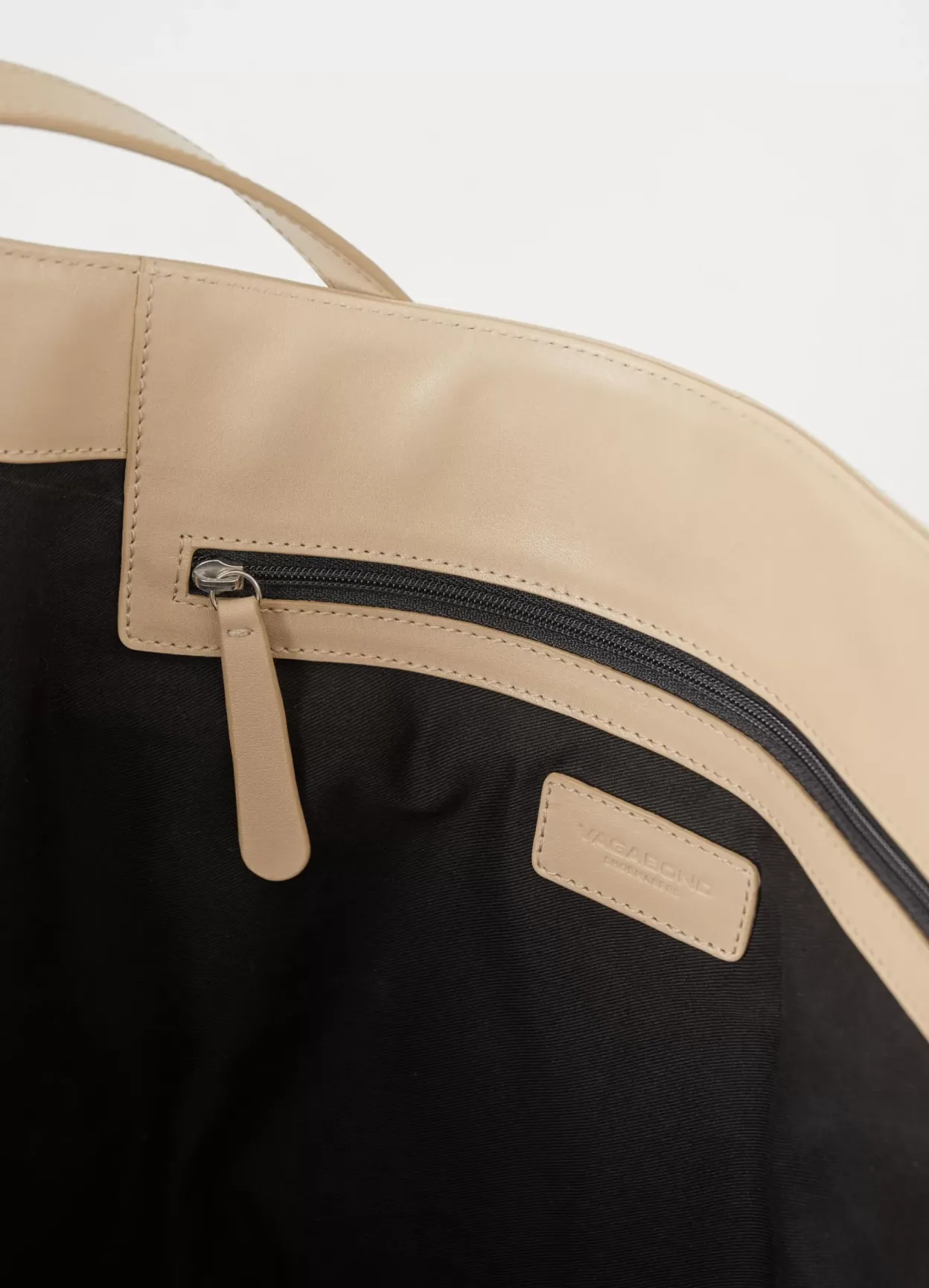 Vagabond MASELLA TASKE