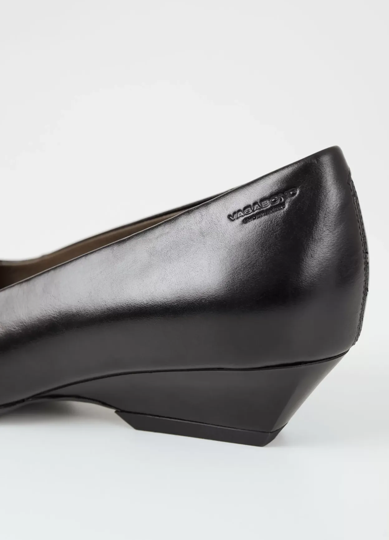 Vagabond SONYA PUMPS